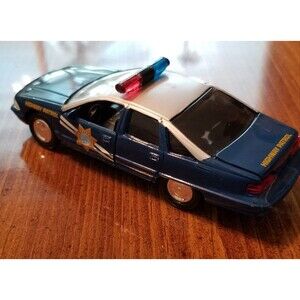 Nevada Highway Patrol Road Champs die cast police car 1:43 scale